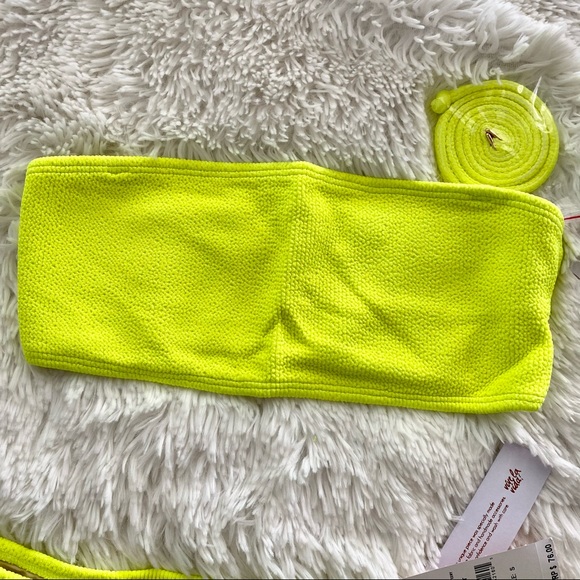 PILYQ Pineapple Reef Bikini Set NWT - Picture 7 of 9